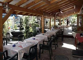 La Colombiere ホテル 3*